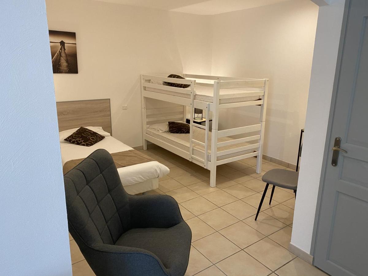 Logis Hotel L'Oliveraie Коньяк Екстер'єр фото