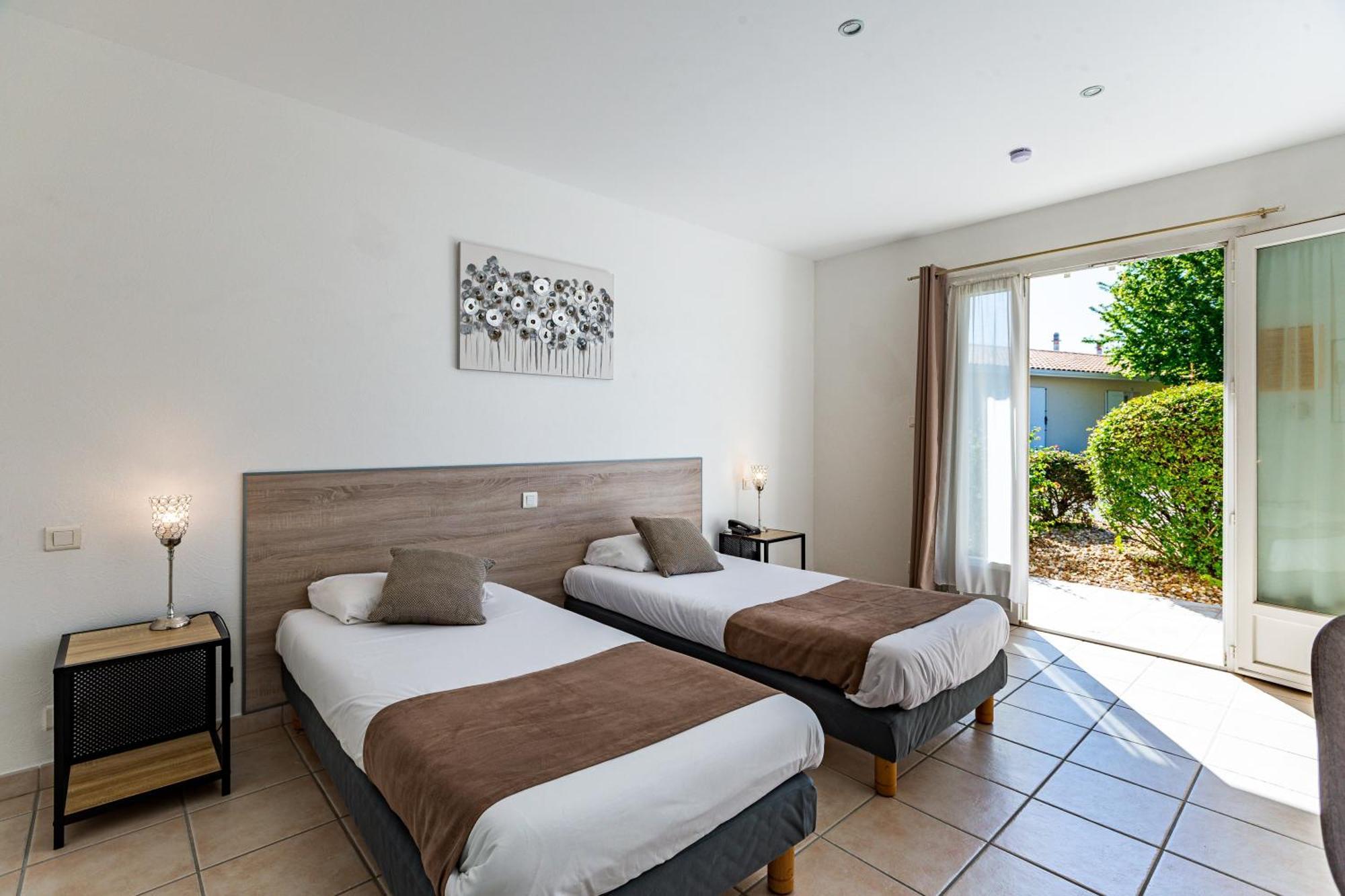 Logis Hotel L'Oliveraie Коньяк Екстер'єр фото