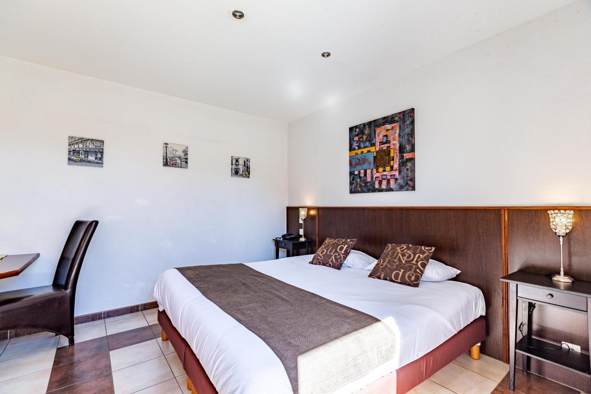 Logis Hotel L'Oliveraie Коньяк Екстер'єр фото