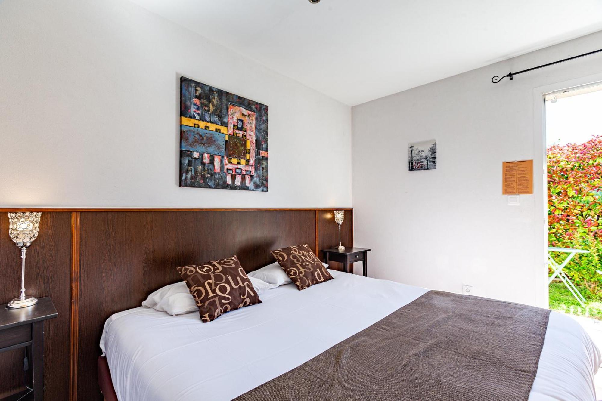 Logis Hotel L'Oliveraie Коньяк Екстер'єр фото
